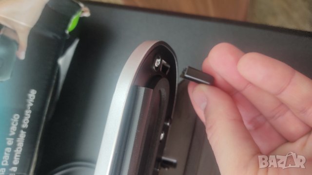 Уред за вакуумиране Laica VT3205, снимка 9 - Аксесоари за кухня - 43925635