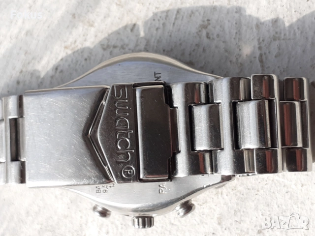 Часовник Swatch Swiss Irony Secret Agent 1996 Хронограф, снимка 4 - Антикварни и старинни предмети - 53443321