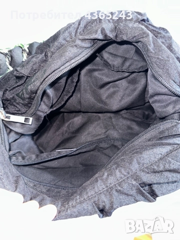 Дамска ежедневна черна чанта , снимка 4 - Чанти - 52611183