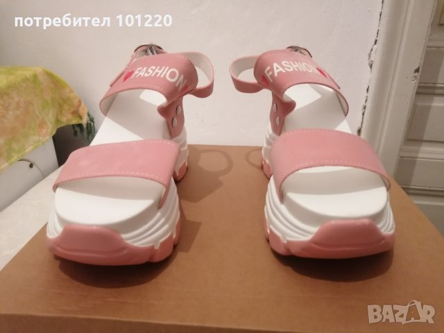 Сандали на платформа, снимка 4 - Дамски обувки на ток - 34105368