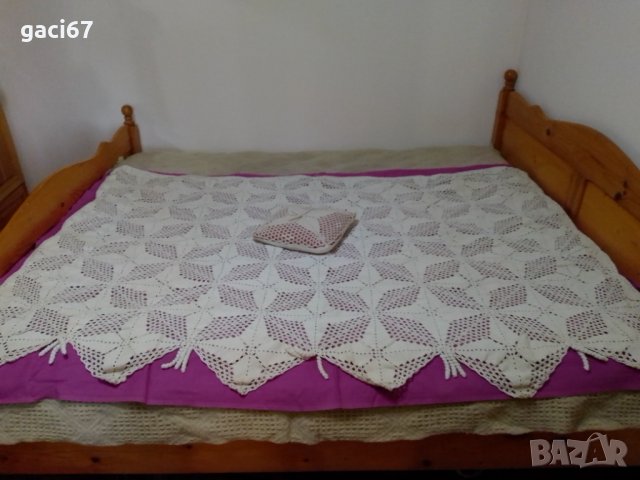 Покривка за легло на една кука 