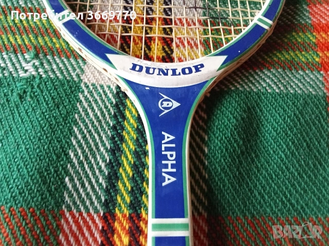 Винтидж дървена тенис ракета Dunlop Alpha, снимка 4 - Тенис - 53241987