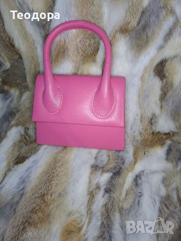 Розова чанта , снимка 2 - Чанти - 38926338