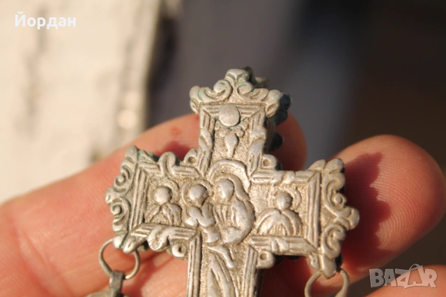 Възрожденски сребърен кръст, снимка 3 - Антикварни и старинни предмети - 53596812