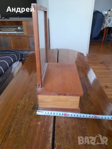 Стара дървена тоалетка, снимка 2 - Други ценни предмети - 49575770