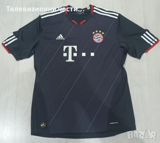 Оригинална футболна тениска Bayern Munchen 2010/2011 трети екип Adidas P95826 Байерн Мюнхен, снимка 9 - Спортни дрехи, екипи - 50841106