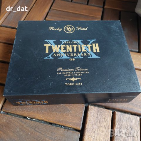 Луксозни дървени кутии за пури, снимка 4 - Други ценни предмети - 40175398