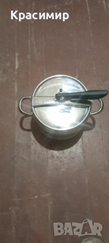 Тенджера под налягане  6литра