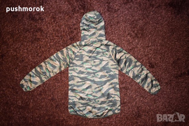 Nike Packable Camouflage trail men’s jacket Sz S, снимка 10 - Спортни дрехи, екипи - 32570922