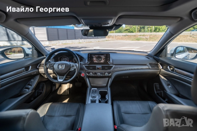 2018 Honda Accord 2.0 Touring 10AT, снимка 11 - Автомобили и джипове - 51849462