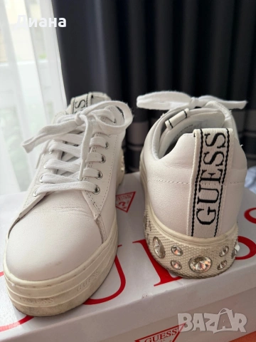 Бели дамски