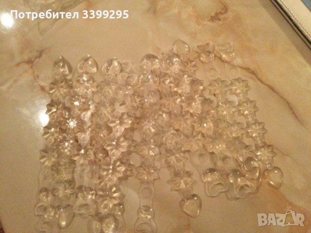 Нови висулки за полилей