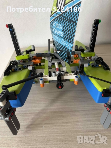 LEGO Technic Catamaran (Катамаран Лего) 42105, снимка 3 - Други игри - 52424831
