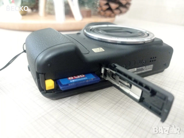 Фотоапарат Kodak PIXPRO FZ152, снимка 6 - Фотоапарати - 52774800