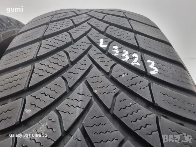 2бр зимни гуми 215/65/17 Semperit L03323 , снимка 2 - Гуми и джанти - 50782887