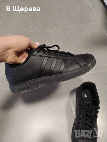 Дамски маратонки Адидас унисекс , снимка 3 - Маратонки - 53470092