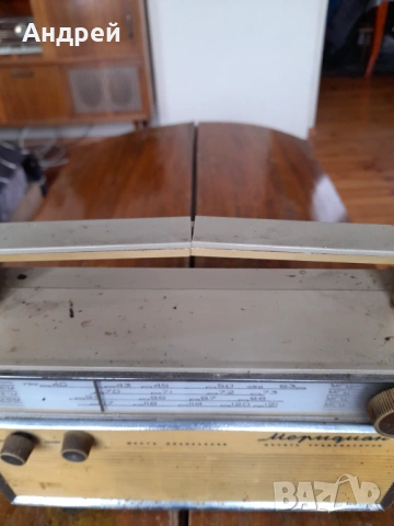 Старо Радио,Радиоприемник Меридиан #2, снимка 2 - Антикварни и старинни предмети - 53458033