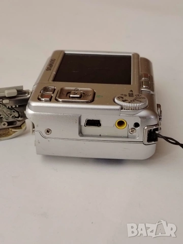 Фотоапарат Olympus FE-210 със счупен екран – за ремонт или части, снимка 6 - Фотоапарати - 53298866