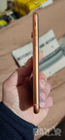Отличен iPhone Xr 64 GB Coral 100% батерия чист iCloud iOS 18, снимка 9 - Apple iPhone - 49113894