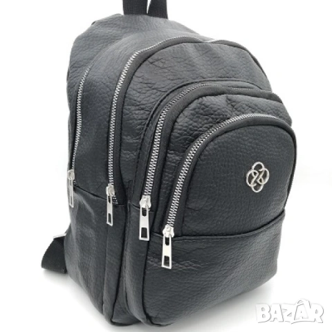 черна спортна раница