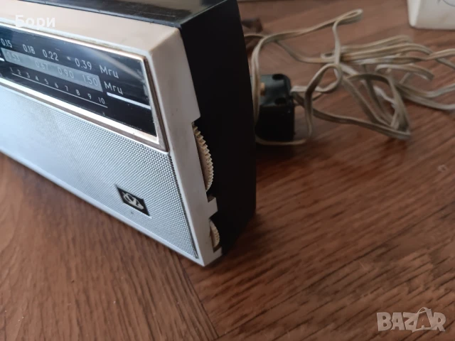 SOKOL 403 радио, снимка 9 - Радиокасетофони, транзистори - 51402577