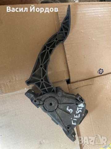 Потенциометър газ Ford Fiesta2S61-9F836-AA Форд Фиеста, снимка 2 - Части - 44052203