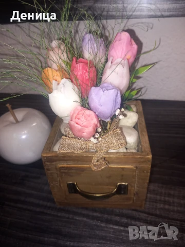 Декорация,свещ... ароматни восъчни лалета, снимка 1