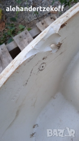 Ретро тоалетна чиния с казанче Vitruvit Гърция, снимка 10 - Други стоки за дома - 51857261