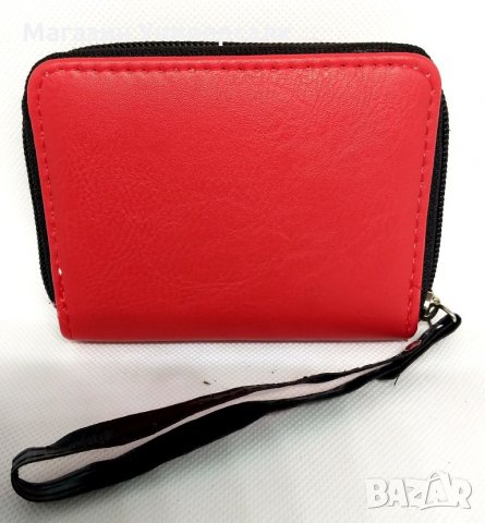 Червено - черно портмоне с дръжка, снимка 1 - Портфейли, портмонета - 27631672