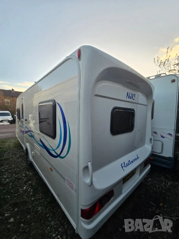 Каравана FLEETWOOD четири-пет местна , снимка 3 - Каравани и кемпери - 53031348
