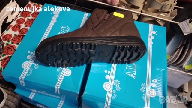 Магазин Крис, снимка 2 - Дамски боти - 52061603