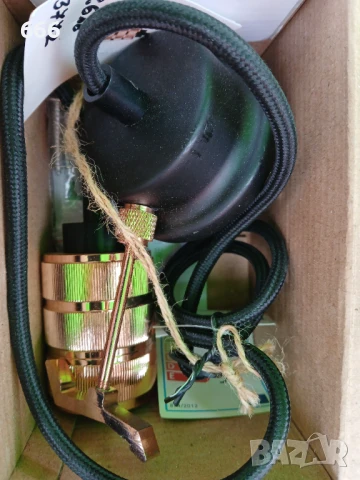 V-TAC - Метален държач, златен, алуминиев, прозрачен SKU: 3811 VT-7999, снимка 2 - Лампи за таван - 50993928