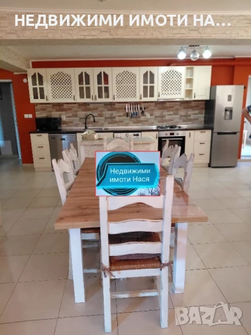 Апартамент тристаен , снимка 1