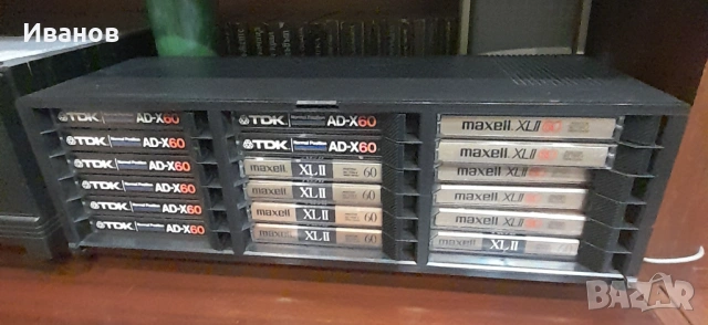 Стойки за аудио касети, снимка 4 - Аудио касети - 40467628