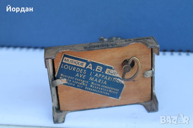 Музикална фигура с латерна , снимка 7 - Статуетки - 37466079