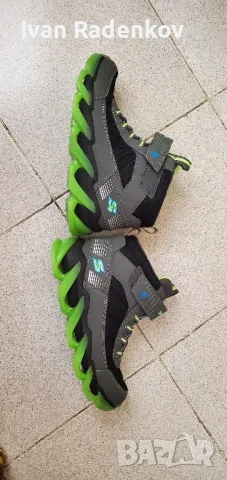 зимни обувки скечърс, снимка 3 - Детски боти и ботуши - 49842498