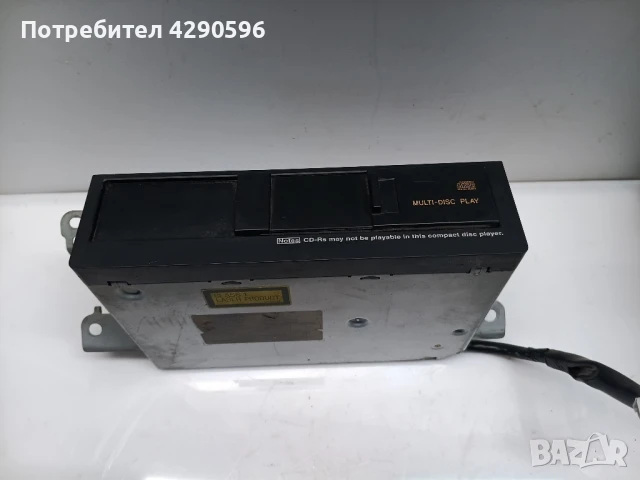 CD changer Toyota 86270-60070