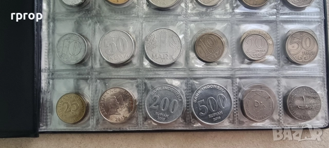 Чисто нов класьор с 100 монети, снимка 4 - Нумизматика и бонистика - 51576511