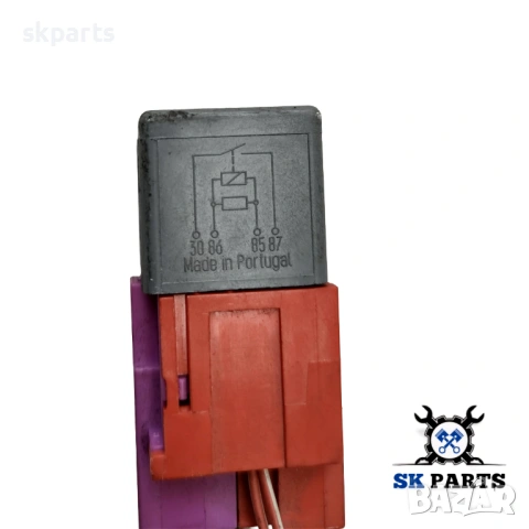 Реле за Audi A6 C5 / Ауди А6 Ц5, снимка 2 - Части - 53523940