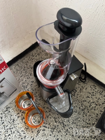 Бавнооборотна Сокоизстисквачка H.Koenig GSX24 400W Безшумна, Мощна, Цитруспреса, 3 Приставки!, снимка 5 - Сокоизстисквачки и цитрус преси - 52654102