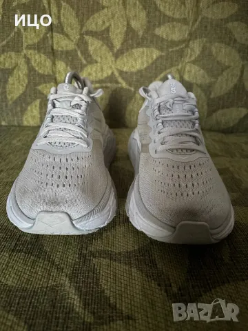 Дамски маратонки HOKA Arаhi 5, снимка 2 - Маратонки - 49497224