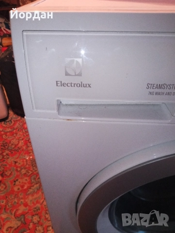 Пералня с сушилня Електролукс, снимка 10 - Перални - 52078355