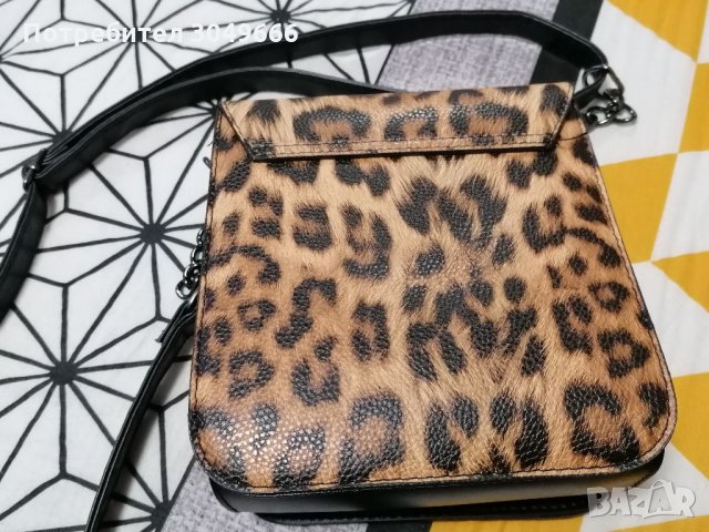 Чисто Нова Чанта от змийска кожа, снимка 2 - Чанти - 32604389