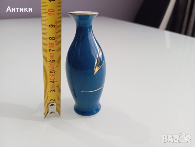 Миниатюрна китайска порцеланова ваза, снимка 8 - Вази - 52625996