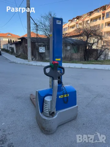 Електрическа палетна количка JUNGHEINRICH, снимка 2 - Подемници - 48163228