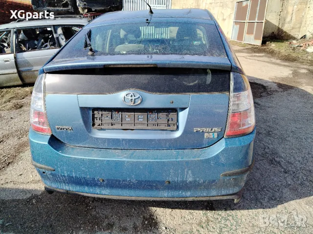 Toyota Prius 1.5VVTI Hybrid на части, снимка 3 - Автомобили и джипове - 48753897