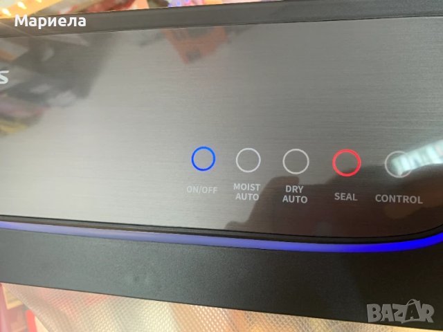 Вакуумна машина с нож и място за съхранение на ролки за мокри и сухи храни, снимка 4 - Други - 50779164