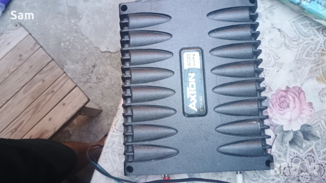 Усилвател axton350
