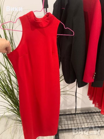 Червена рокля, снимка 4 - Рокли - 43501082