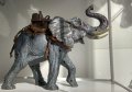 Индийски слон с батерии и издава звуци . , снимка 5
